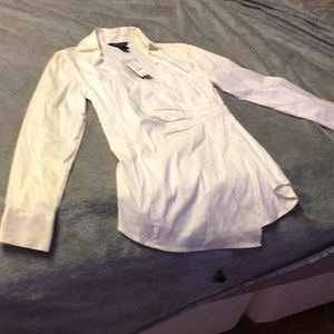White House Black Market. NWT. WHITE blouse size 0